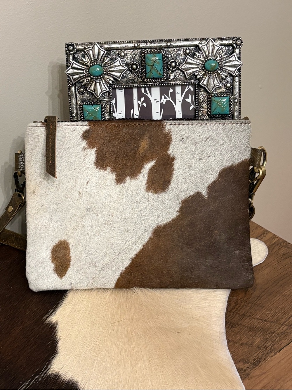 Cowhide Zip Clutch Crossbody - Brown & White